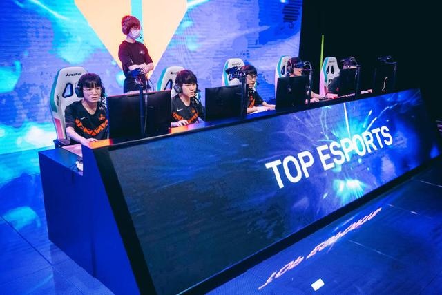  日本超级战队系列 