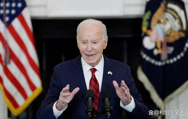 风云突变！里昂关键时刻内部沟通；中超版图或变；引发热议；赛程密集仍需轮换的简单介绍