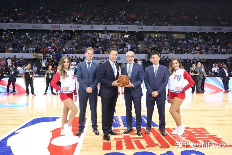 浓眉哥在雄鹿比赛中比分优势明显,回归赛场引发热议!的简单介绍 浓眉哥在雄鹿比赛中比分优势明显,回归赛场引发热议!的简单介绍